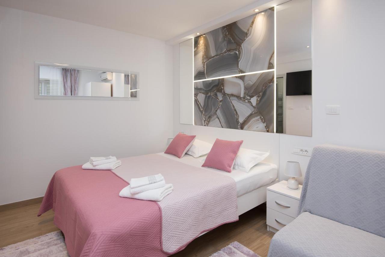 ספליט Luxury Studio Apartment Honeymoon מראה חיצוני תמונה